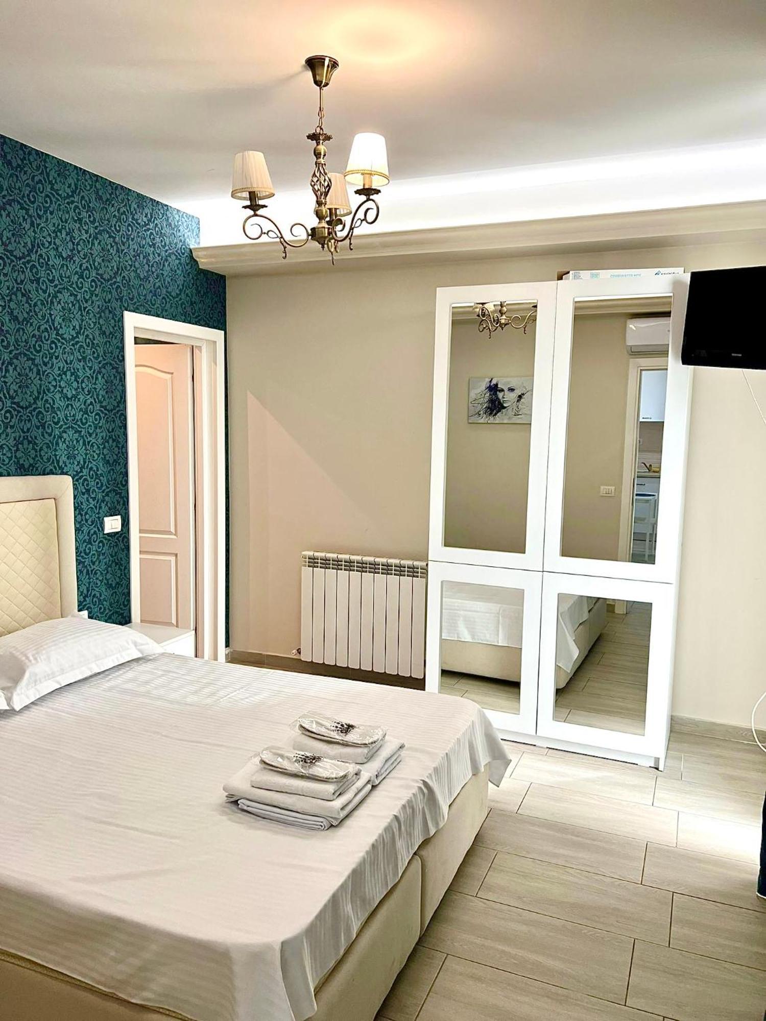 Loft Side Premium Apartments Мамая Екстер'єр фото